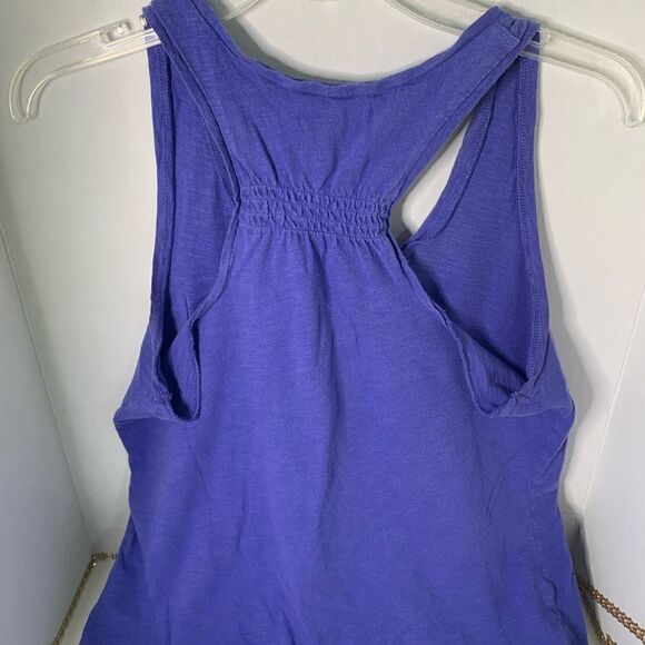 Gillian and O’Malley shirt - Picture 2 of 5